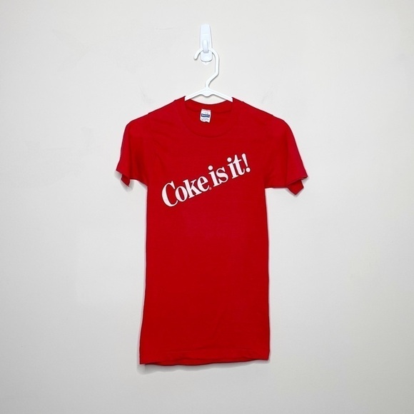 Vintage 1980s Coke It Is Coca Cola Short Sleeve T Shirt - Picture 1 of 3